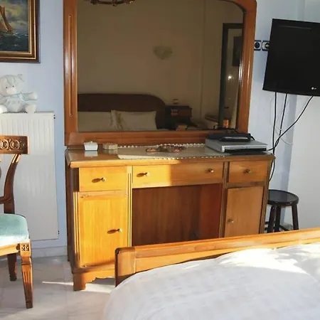 Seafront Maisonette In * Kardamyli