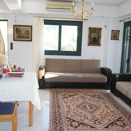 Holiday home Seafront Maisonette In Kardamyli