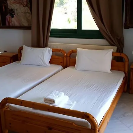 Seafront Maisonette In Holiday home Kardamyli